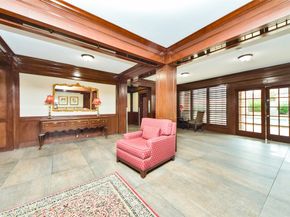 2400 N Braeswood Boulevard 324, Houston TX 77030