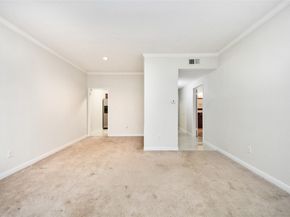 2400 N Braeswood Boulevard 324, Houston TX 77030