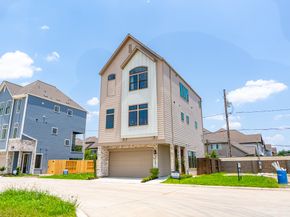 1720 Sedola Lane, Houston TX 77055