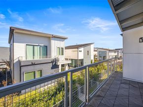 9818 Mocking Bird Hill Lane, Houston TX 77080