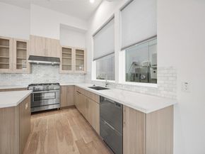 9818 Mocking Bird Hill Lane, Houston TX 77080