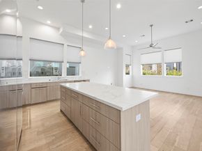 9818 Mocking Bird Hill Lane, Houston TX 77080