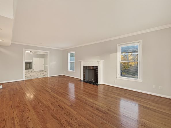 6405 Pinehurst Drive, Houston TX 77023