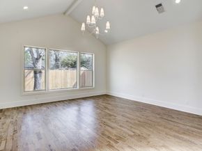 1514 Chantilly Lane, Houston TX 77018