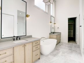 1514 Chantilly Lane, Houston TX 77018