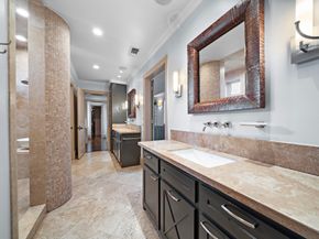 3603 Audubon Place, Houston TX 77006