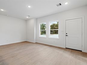 1031 North Lane, Houston TX 77088