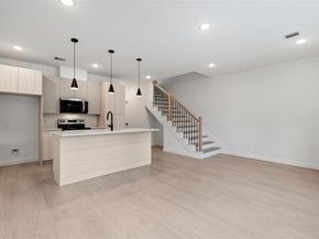 1031 North Lane, Houston TX 77088