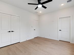 1031 North Lane, Houston TX 77088