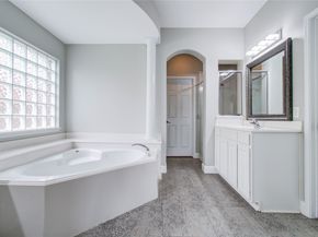 16819 Newlight Bend Drive, Houston TX 77095