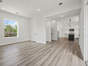 870 W Little York Road C, Houston TX 77091