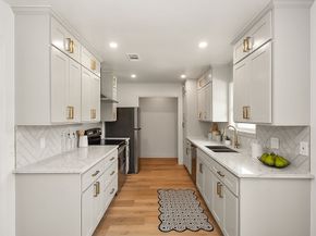 814 El Toro Lane, Houston TX 77062