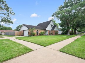 814 El Toro Lane, Houston TX 77062
