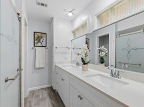 5410 Indigo Street, Houston TX 77096