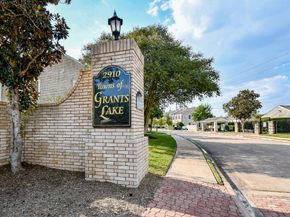 2930 Grants Lake Boulevard 407, Sugar Land TX 77479