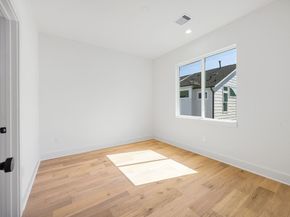 303 Marcella Street N, Houston TX 77091