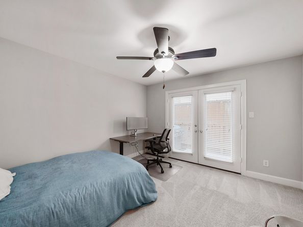 526 Westcross Street, Houston TX 77018