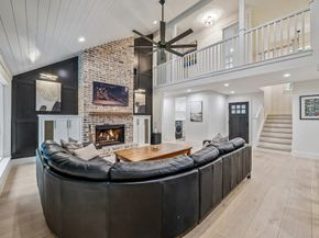 10 Starviolet Street, The Woodlands TX 77380