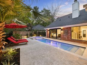 10 Starviolet Street, The Woodlands TX 77380