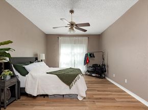 10047 Westpark Drive 33, Houston TX 77042