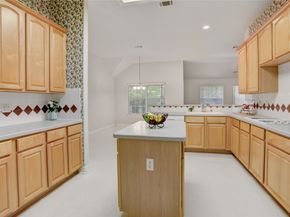 6850 Dillon Street, Houston TX 77061