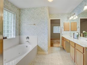 6850 Dillon Street, Houston TX 77061