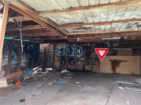 5745 Newport Street, Houston TX 77023