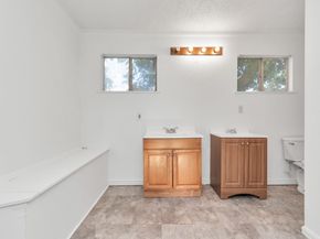 619 E Park Street, Sugar Land TX 77498