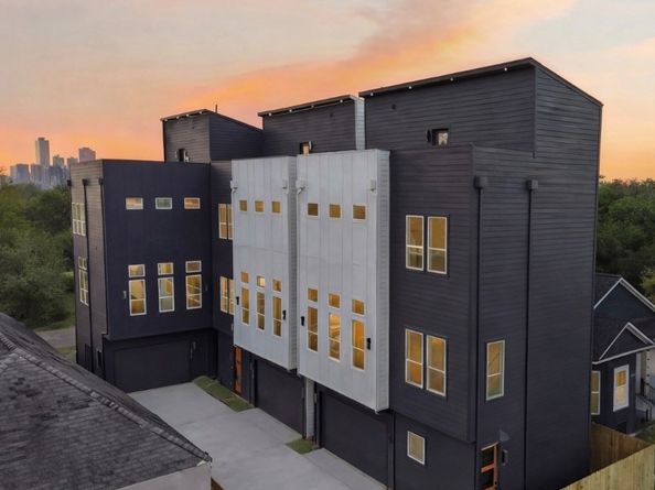 1517 McKee Street, Houston TX 77009