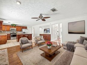 8915 Lakeside Forest Drive, Houston TX 77088