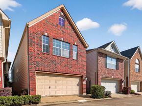 2636 Couch Street, Houston TX 77008