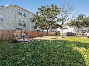 2636 Couch Street, Houston TX 77008