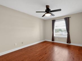 2636 Couch Street, Houston TX 77008