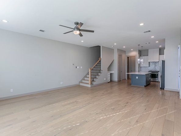 5714 Kemp Street, Houston TX 77023