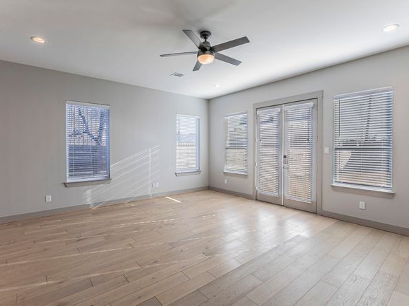 5714 Kemp Street, Houston TX 77023