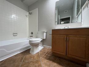 8055 Cambridge Street 35, Houston TX 77054