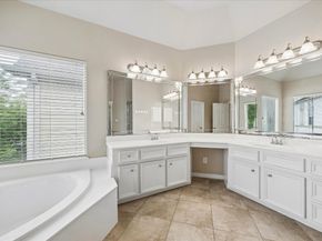 911 Vaulted Oak Street, Houston TX 77008