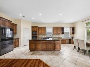 911 Vaulted Oak Street, Houston TX 77008