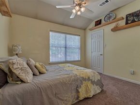 23 Weeping Spruce Place, Conroe TX 77384