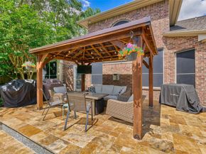 23 Weeping Spruce Place, Conroe TX 77384