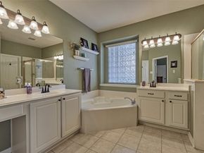 23 Weeping Spruce Place, Conroe TX 77384