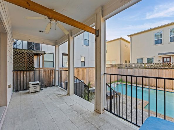 5705 Petty Street A, Houston TX 77007