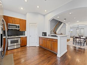5705 Petty Street A, Houston TX 77007