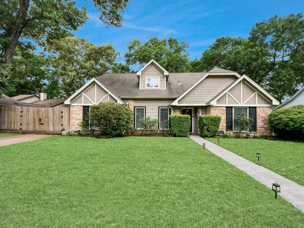 12710 Ravensway Drive, Cypress TX 77429