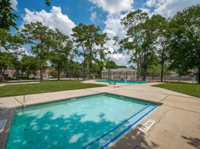 12042 Mighty Oak Drive B, Houston TX 77066