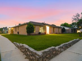 10503 Raydell Drive, Houston TX 77031