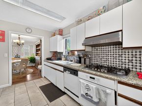 7914 Roos Road, Houston TX 77036