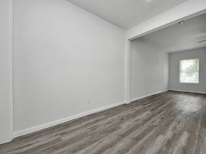 7021 Canal Street, Houston TX 77011