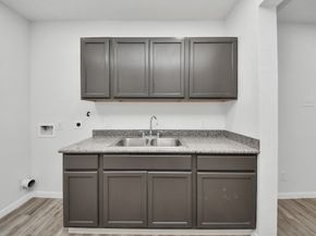 7021 Canal Street, Houston TX 77011