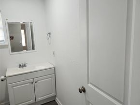 103 Super Street, Houston TX 77011